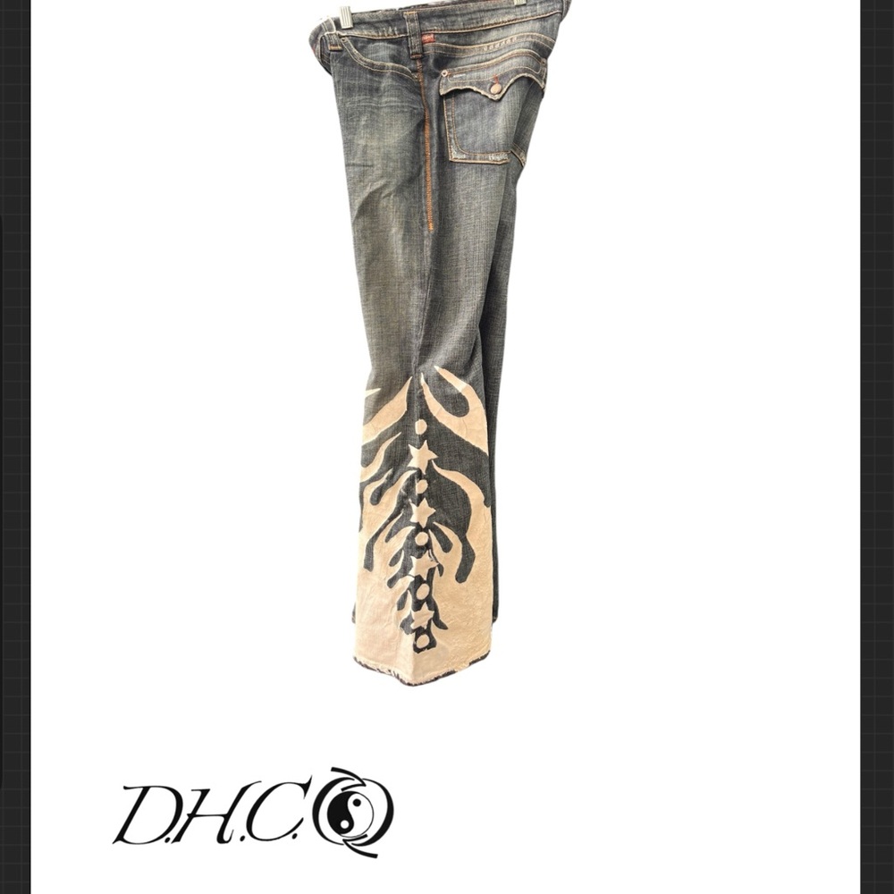 Artistic Flare Men's Jeans in Black and White